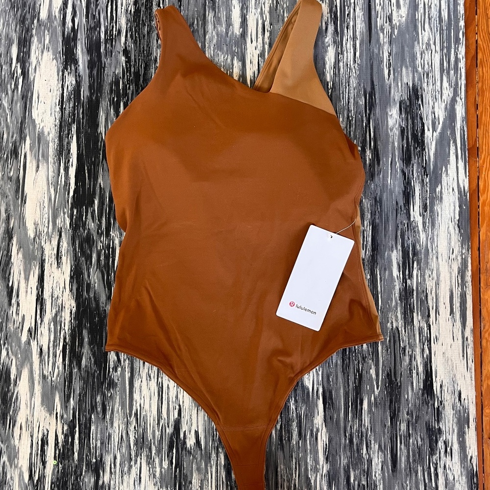 Lululemon Nulu Asymetrical Bodysuit Sz 8